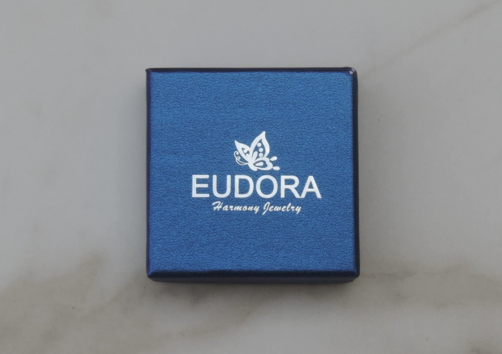 Eudora Harmony Bola Anhänger Halskette Silber 45,7cm