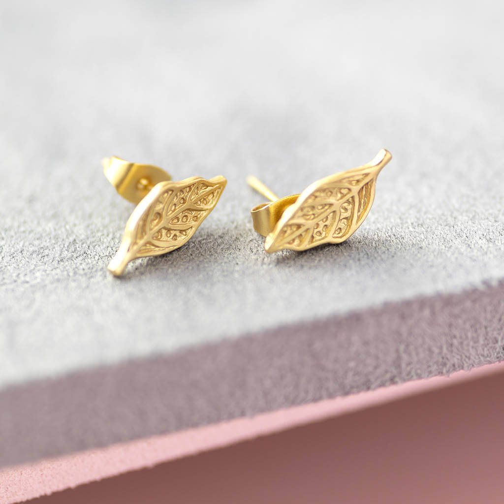 Joy Earrings Gold Leaf Ohrstecker Gold matt 1,2cm