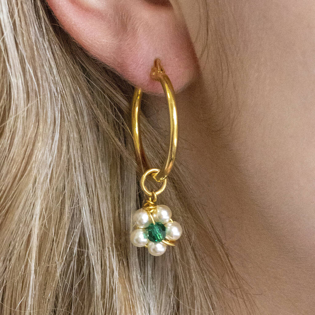 Joy by Corrine Smith Beaded Daisy Birthstone Creolen Gold