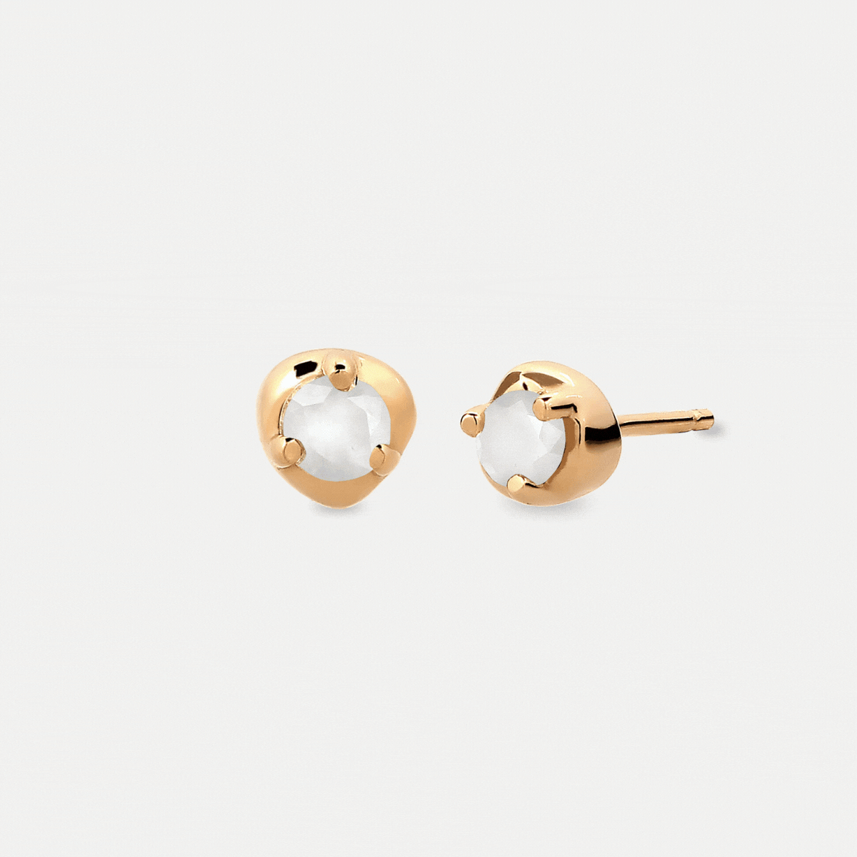 Stilnest Mini Birthstone Ohrstecker Granat Januar Gold Vermeil