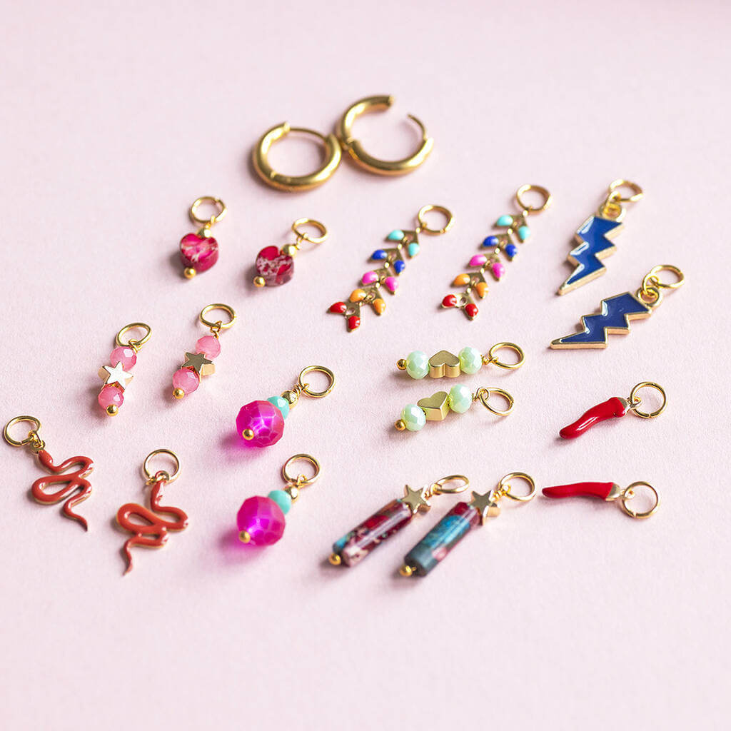 Joy by Corrine Smith Lucky Dip Creolen Gold mit 4 Charms