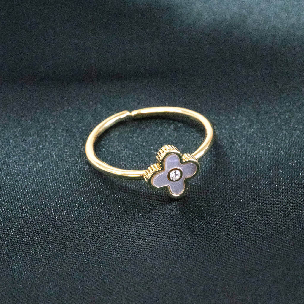 Joy by Corrine Smith Mother of Pearl Ring Gold Blume