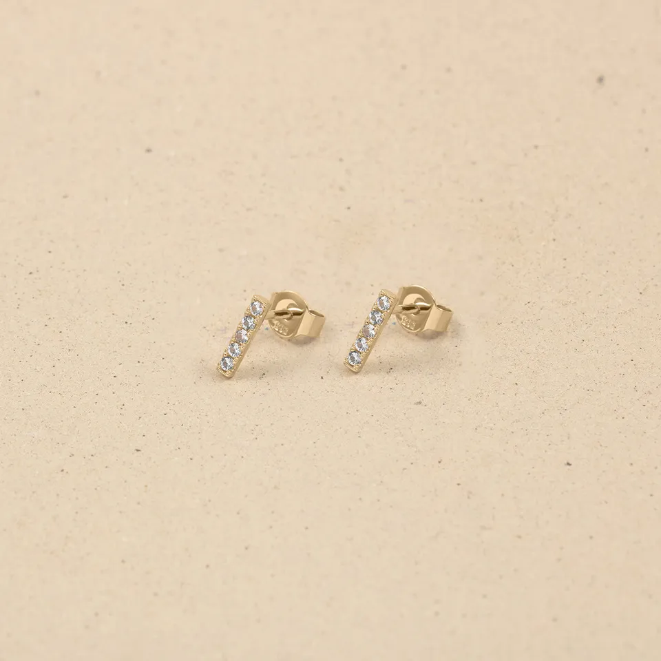 Stilnest Weißer Saphir Pavé Bar Ohrstecker 14K