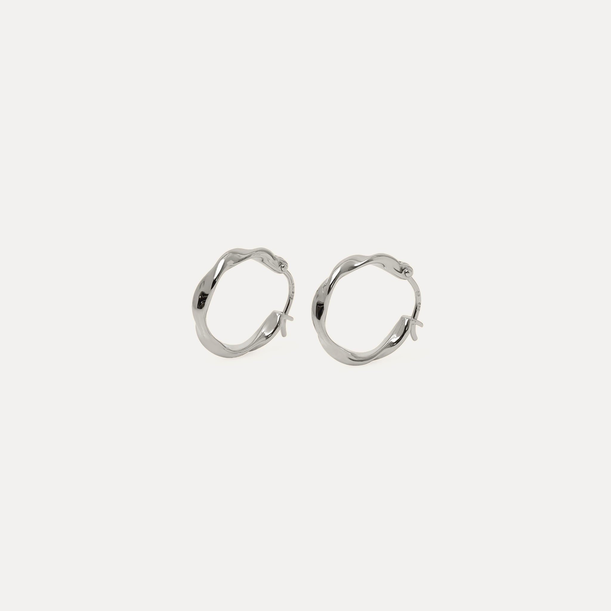 Stilnest Flux Mini Creolen Ohrringe 24k Gold Vermeil Mini Hoops