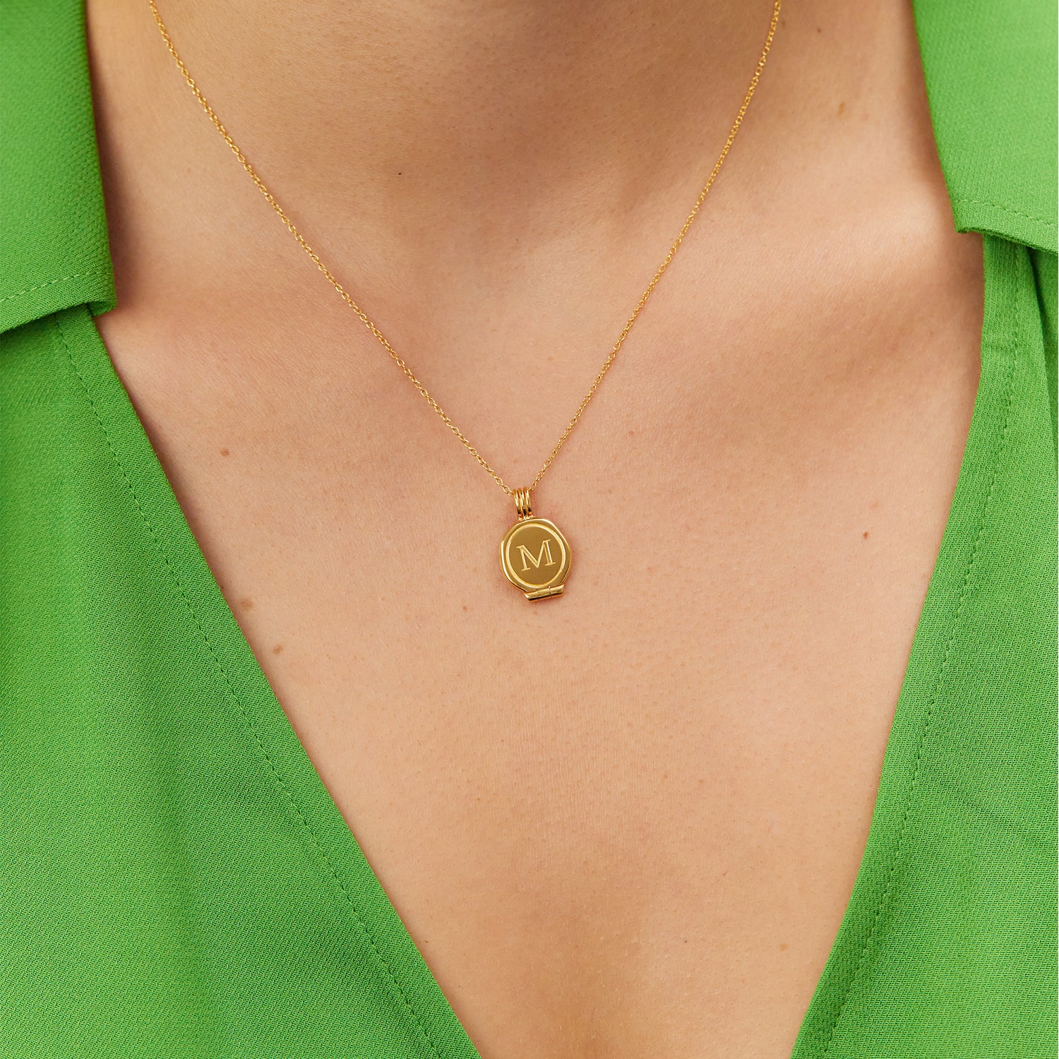 Stilnest Pendants Seal Medaillon Anhänger 585 Gold gravierbar