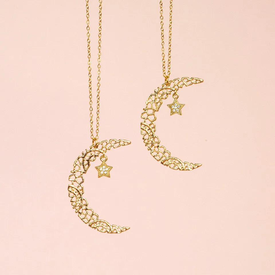 Joy by Corrine Smith Nova Mond Stern Halskette Gold limitiert