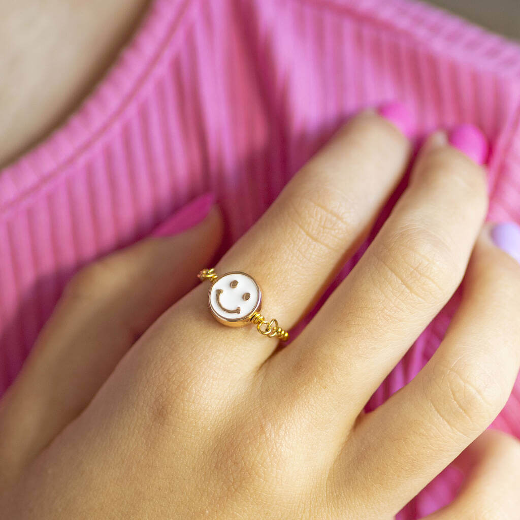 Joy by Corrine Smith Smiley Face Slider Chain Ring Gold Emaille
