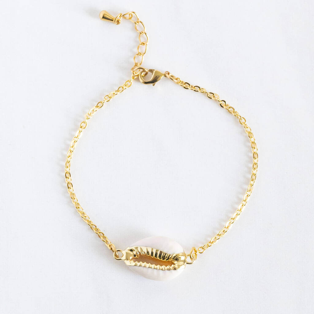 Joy by Corrine Smith Cowrie Shell Armband Gold Muschel 18cm