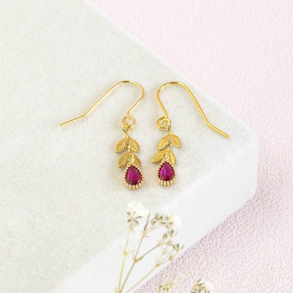 Joy by Corrine Smith Teardrop Ohrringe Gold mit Geburtsstein