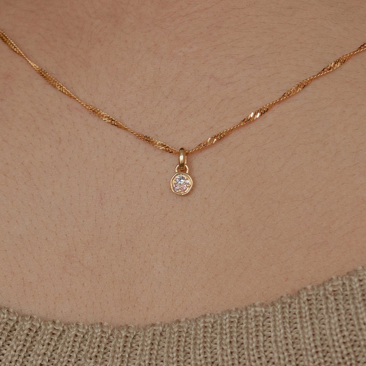 Stilnest Belong Pavé Anhänger 24k Vermeil Weiße Kristalle
