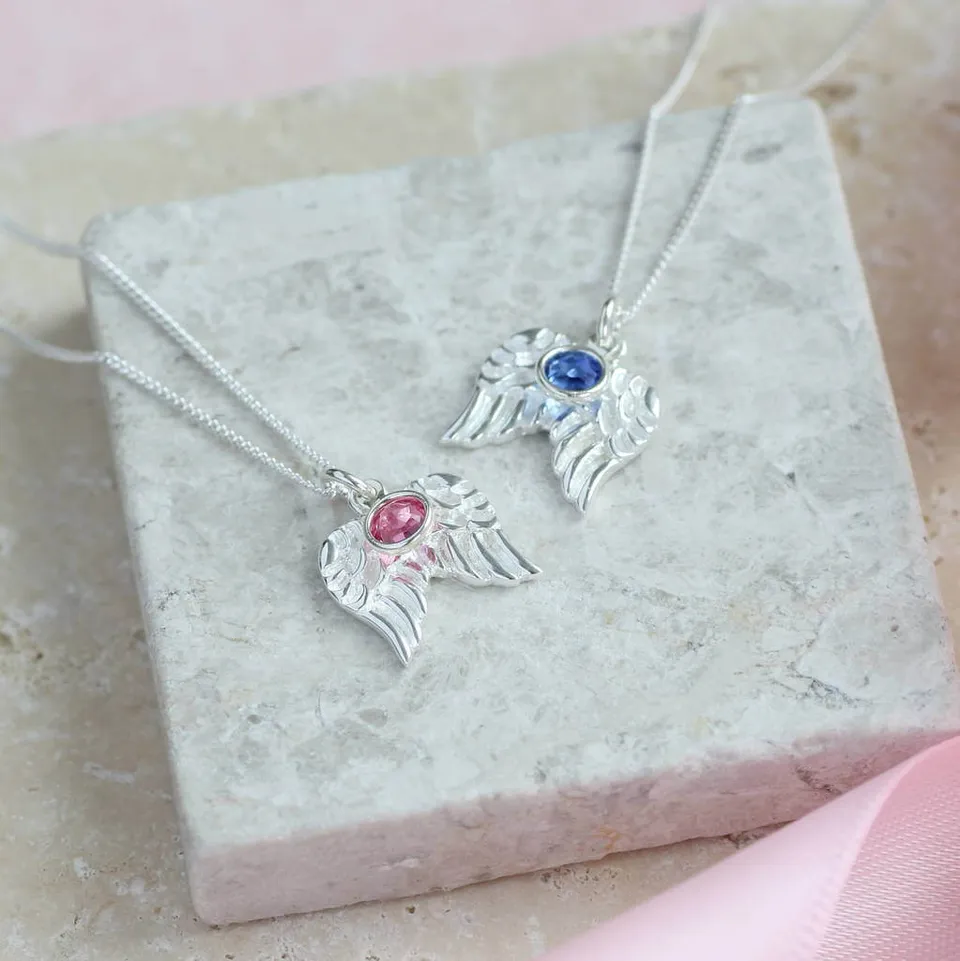 Joy by Corrine Smith Angel Wings Kette Sterlingsilber Geburtsstein