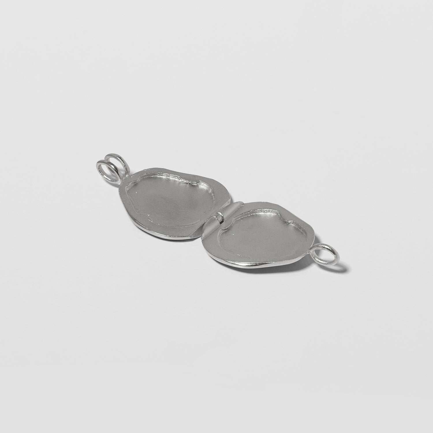 Stilnest Pendants Organic Liquid Medaillon Anhänger 24k Gold Foto