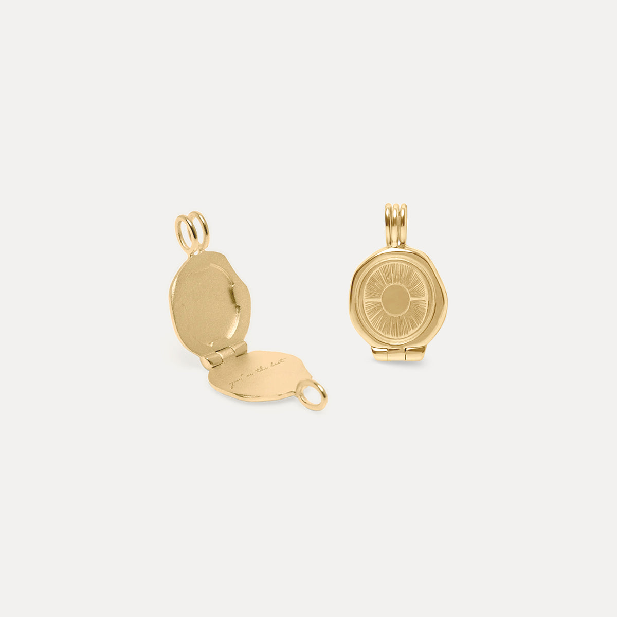 Stilnest Sun Seal Medaillon Anhänger 585 Gold 14k