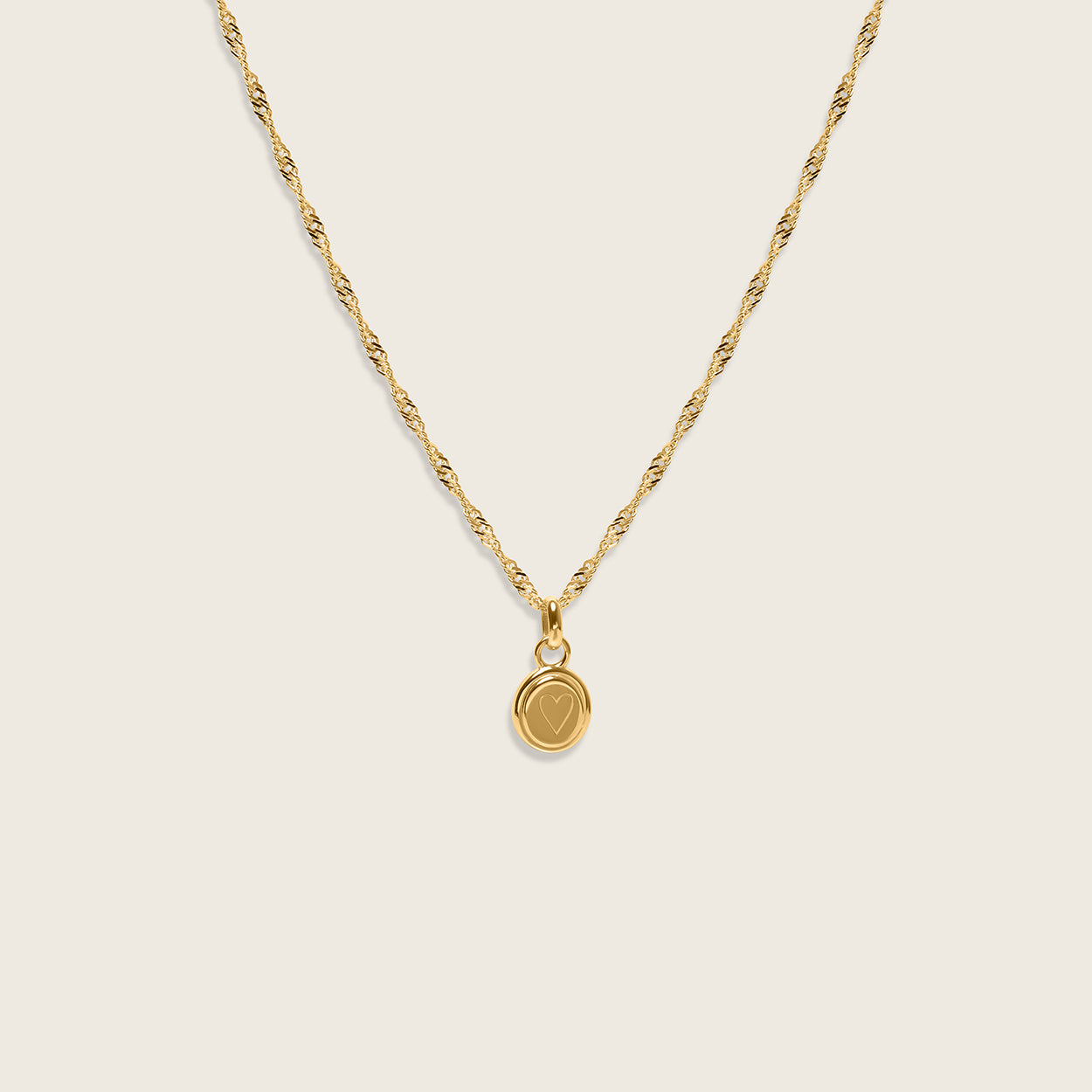 Stilnest Heart Emblem Halskette Herz 24k Gold Vermeil 45cm