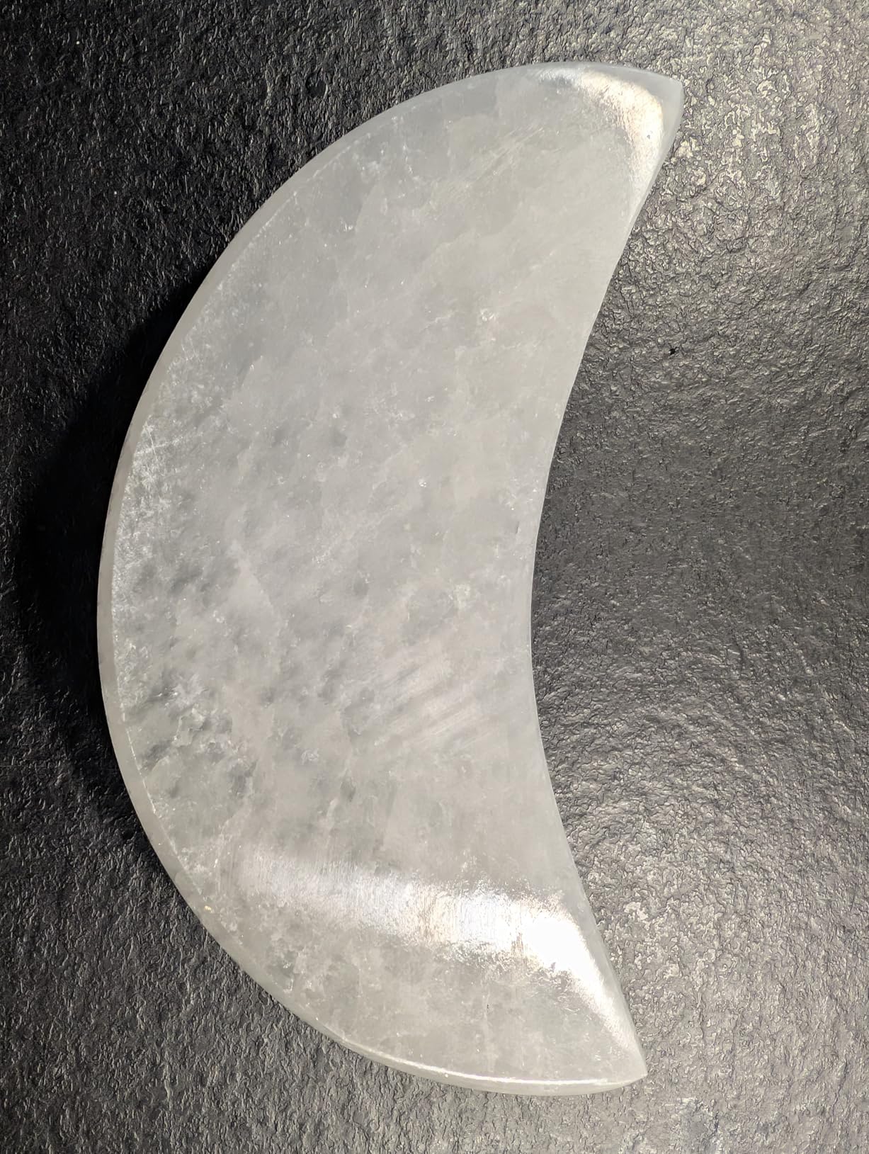 NKlaus Healing Crystals Selenit Aufladeplatte Halbmond