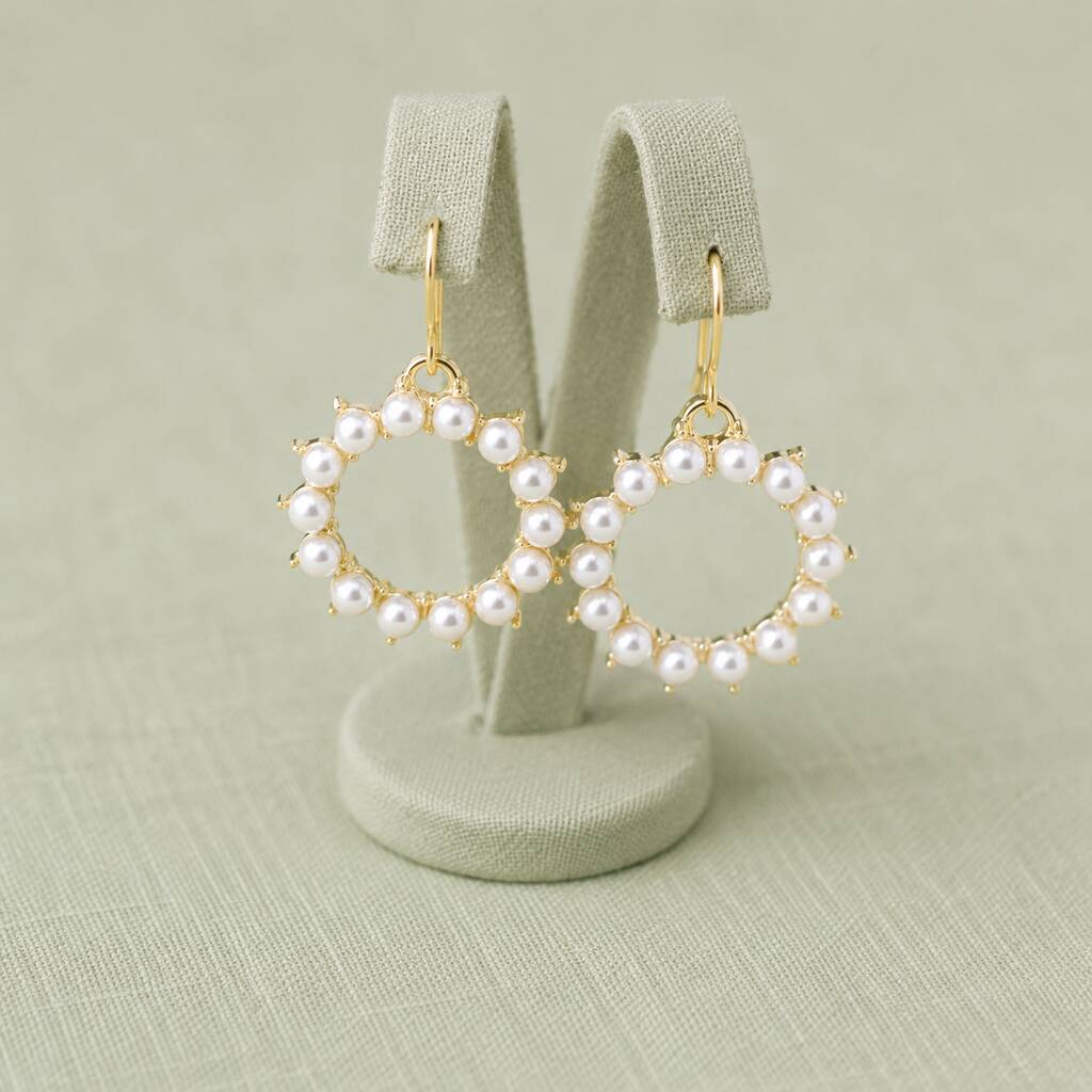 Joy by Corrine Smith Sunburst Perlen Ohrringe Gold 2,5cm Creolen