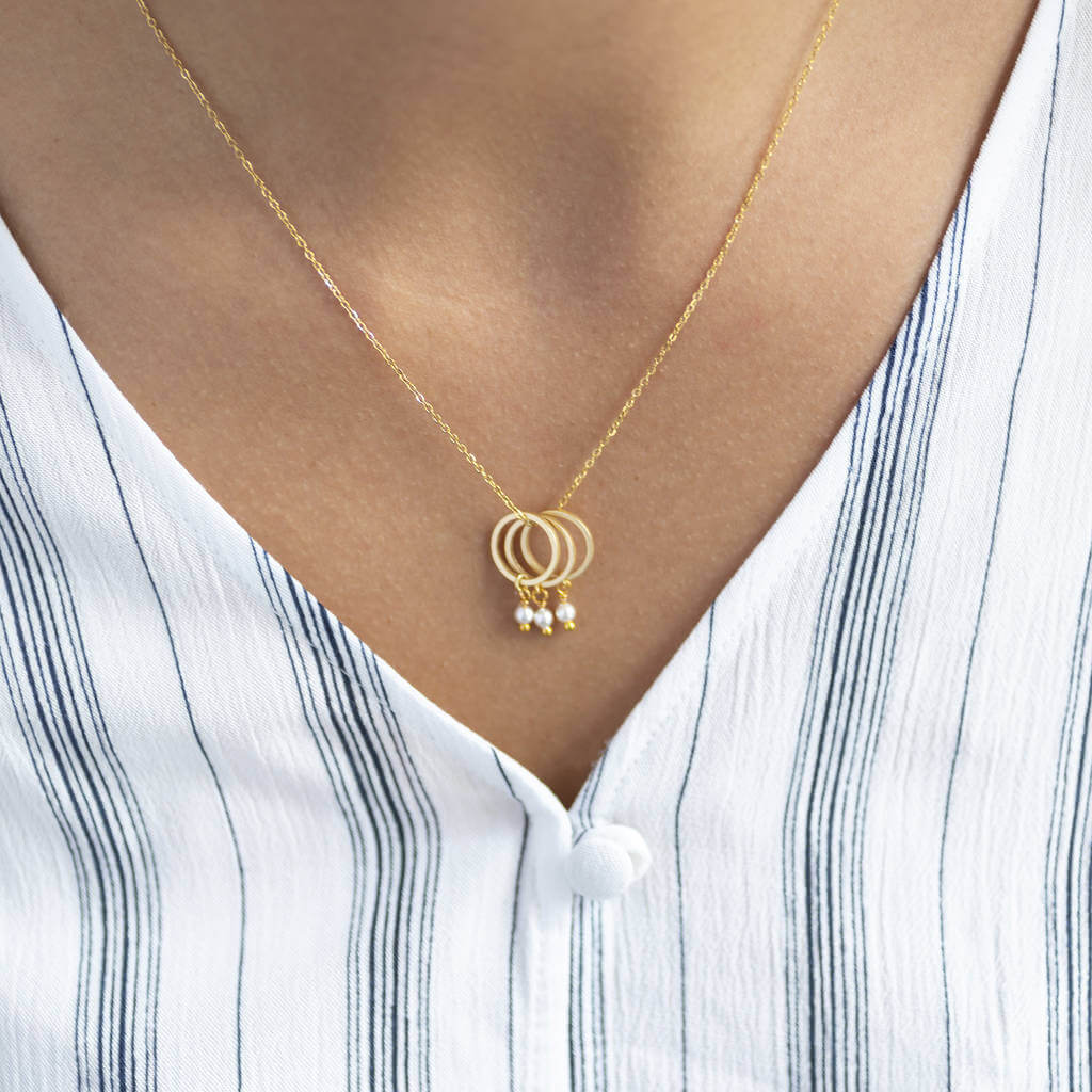 Joy by Corrine Smith Triple Pearl Halskette Gold Swarovski