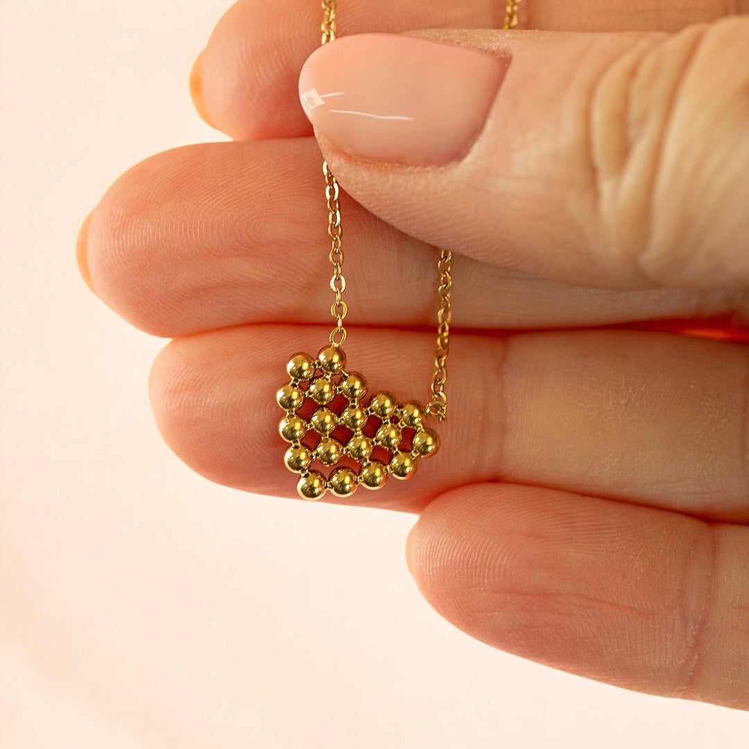 Joy by Corrine Smith Beaded Heart Halskette Gold vergoldet