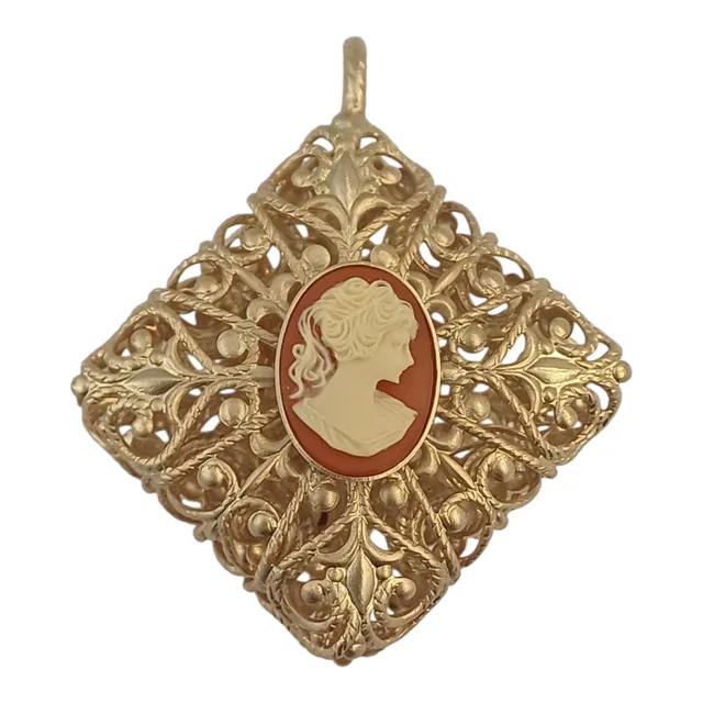 Alevá Bijoux Cammei Pouff Anhänger Karneol Gold