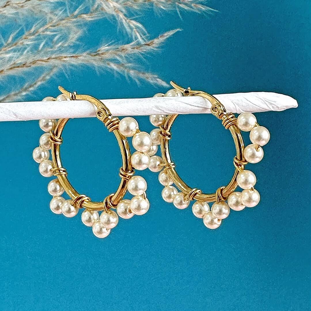 Joy by Corrine Smith Perlen Creolen Gold 2cm