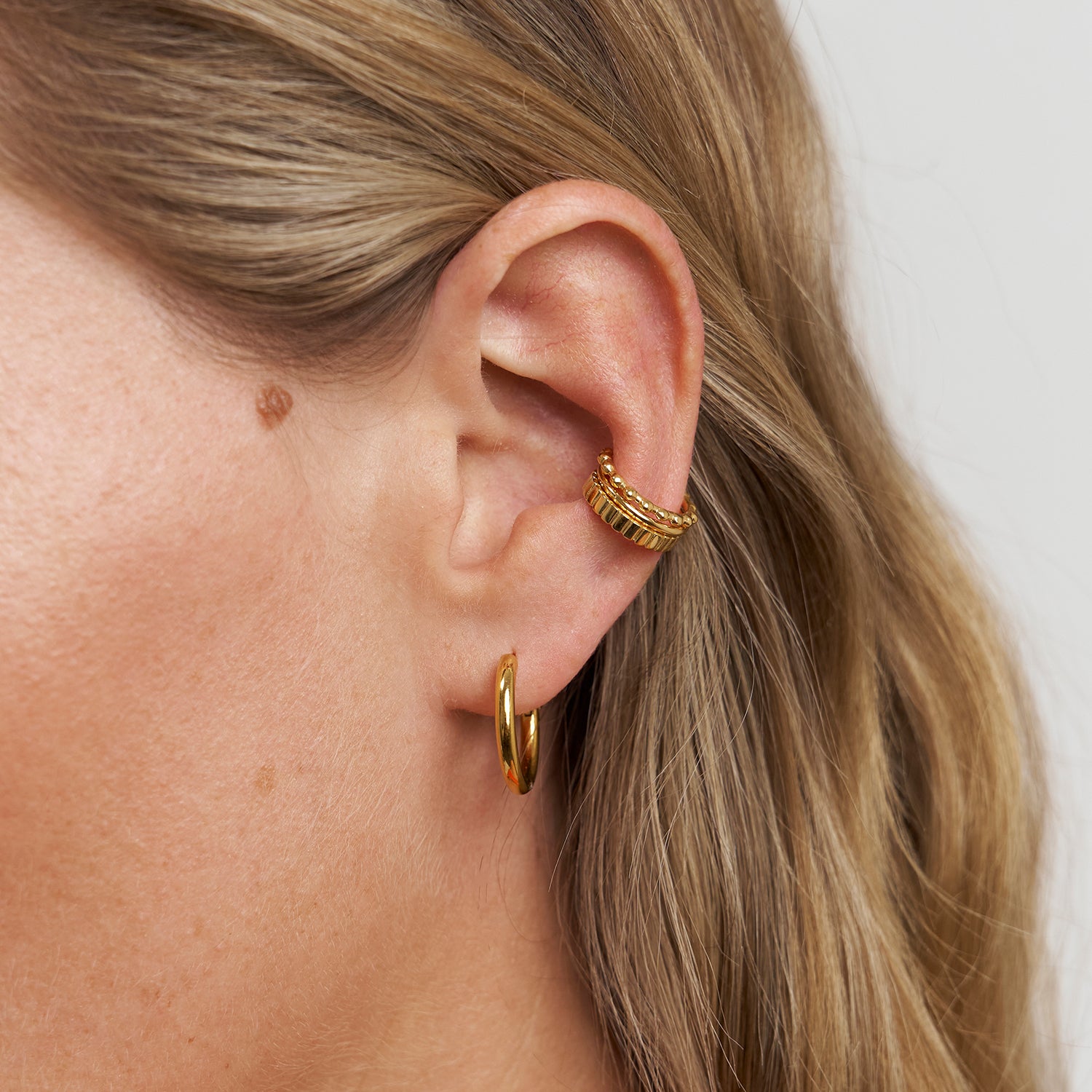 Stilnest Ridged Ear Cuff 585 Gold 14k Massivgold Ohrringe