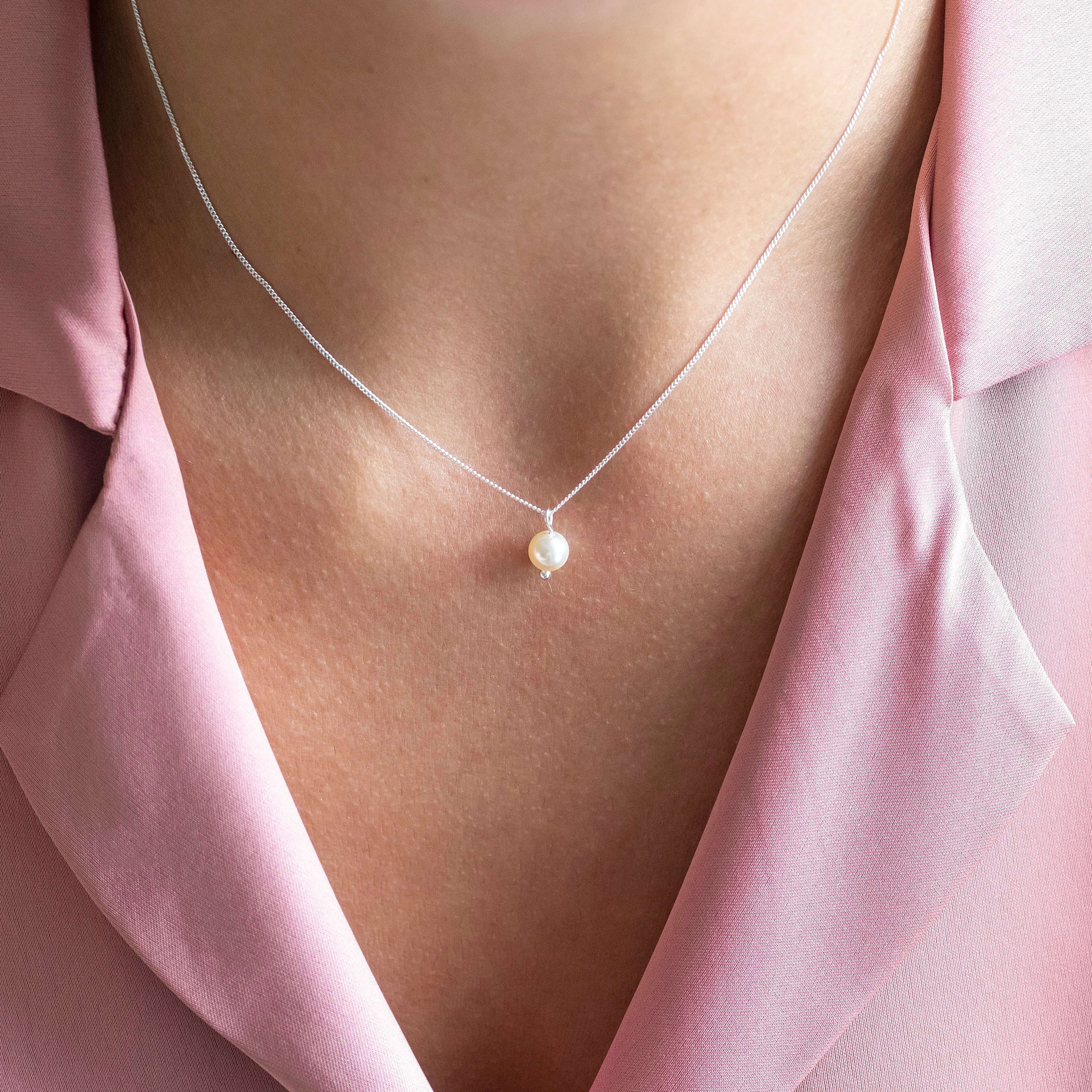 Joy by Corrine Smith Classic Pearl Drop Perlen Halskette Silber