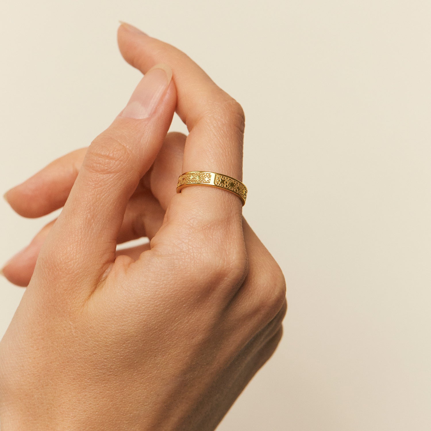 Stilnest Queen of Tears Ring 585 Gold Größe 52 Fairtrade
