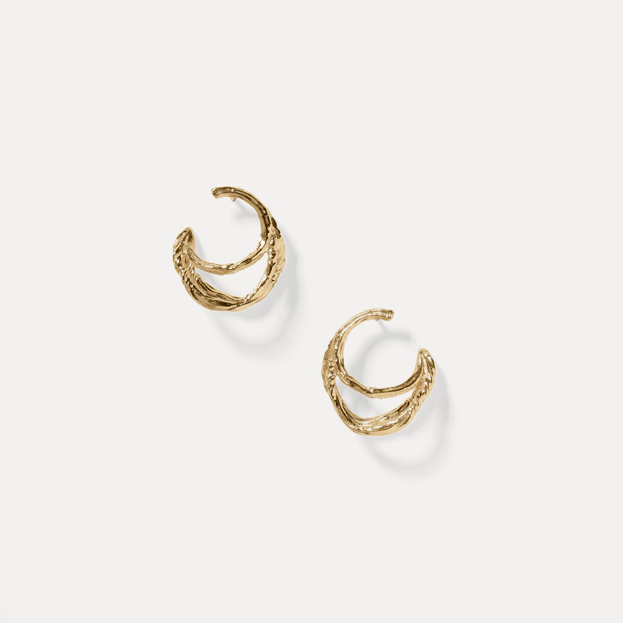 Stilnest Mater Embrace Creolen Ohrringe 585 Gold Massivgold