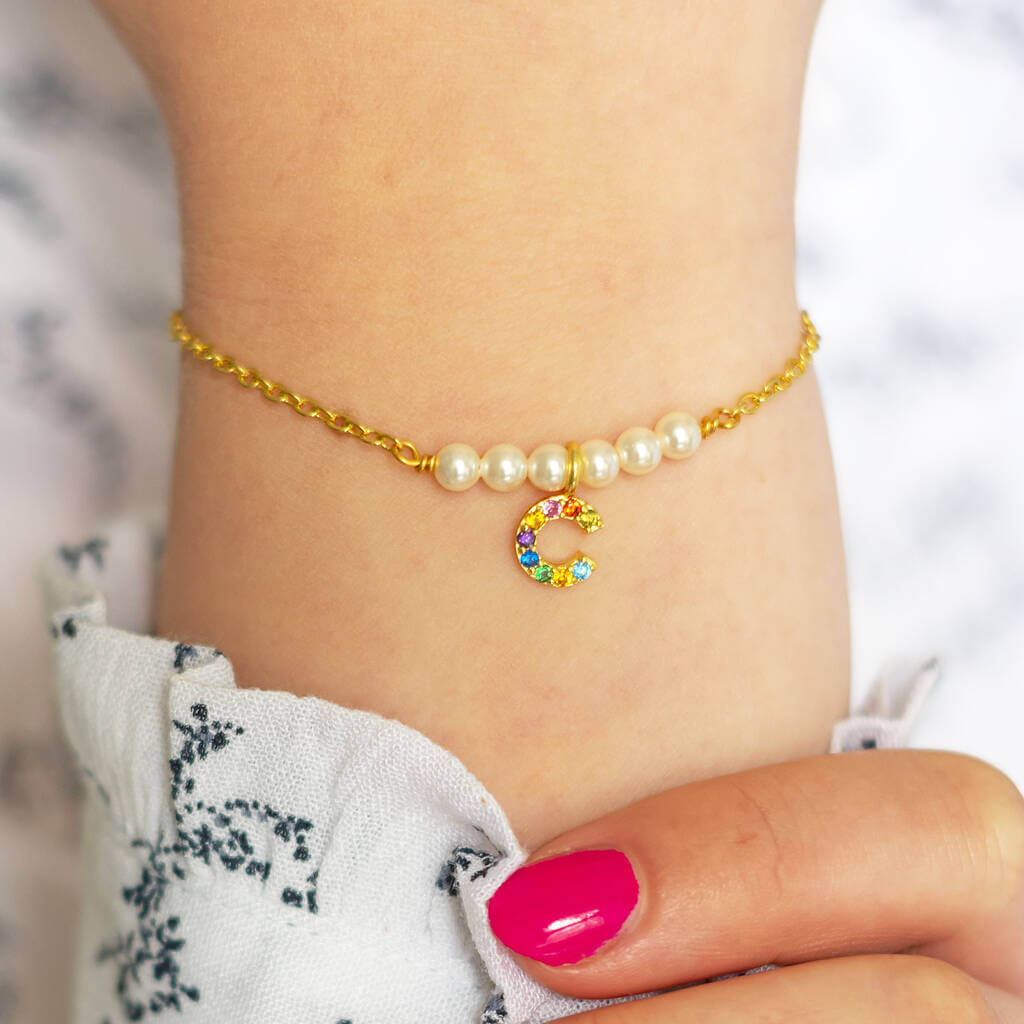 Joy by Corrine Smith Perlen Initial Armband Gold Zirkonia