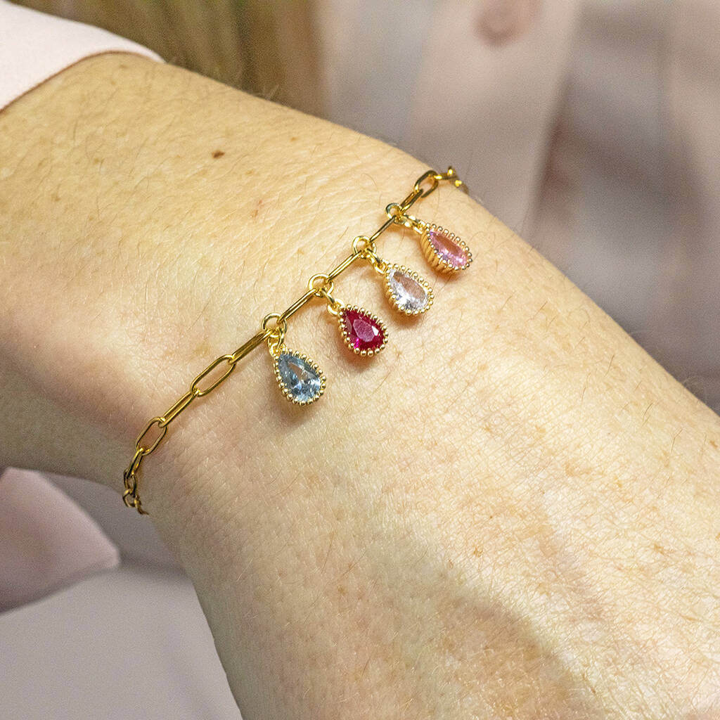 Joy by Corrine Smith Family Birthstone Armband Gold Tropfen