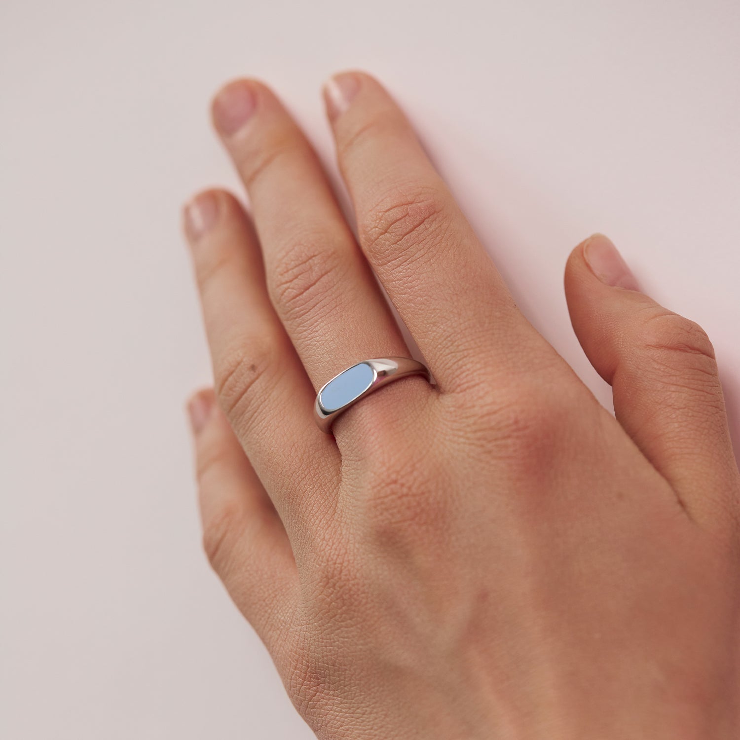 Stilnest Bombé Bold Ring Bleichblau Emaille Gold 52