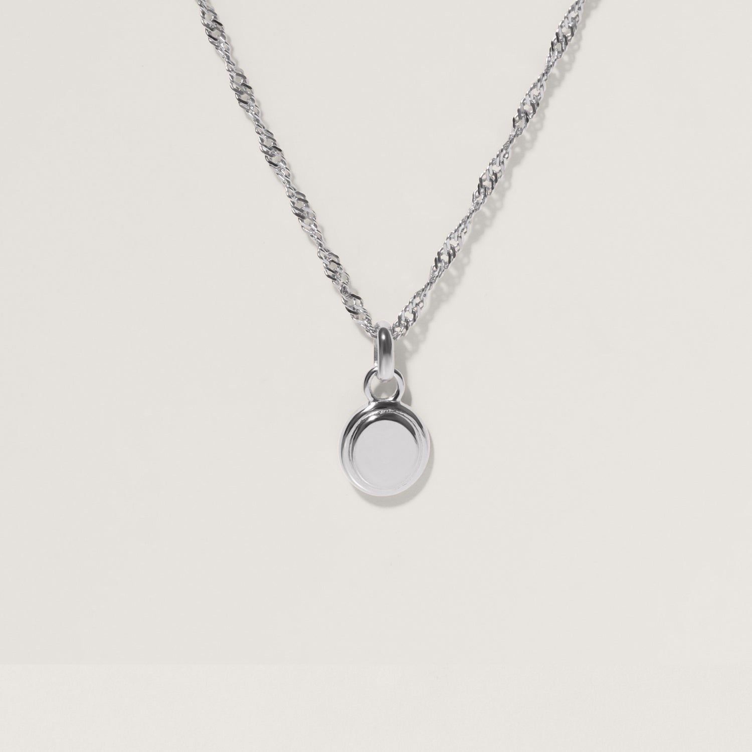 Stilnest Necklaces Emblem Kette Gold Vermeil 45cm gravierbar