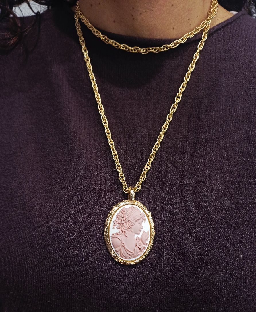 Alevá Bijoux Cammei Rosa Kamee Anhänger Gold