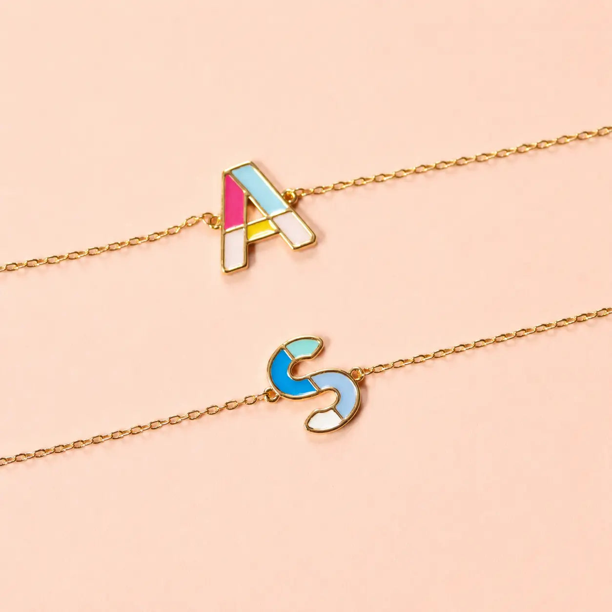 Joy Bracelets Enamel Initial Armband Gold personalisiert