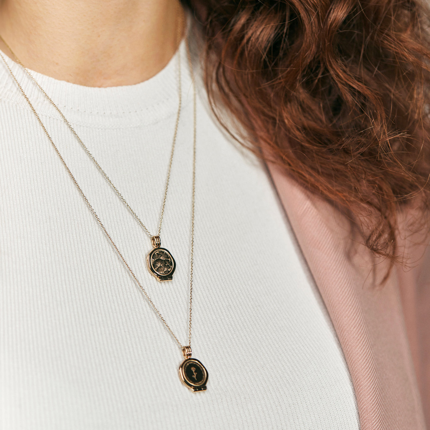 Stilnest Rose Seal Medaillon Kette 585 Gold 14k 45cm gravierbar
