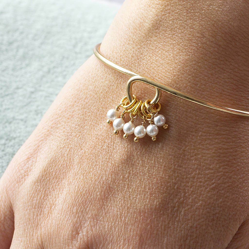 Joy by Corrine Smith Milestone Birthday Armreif Perle Gold