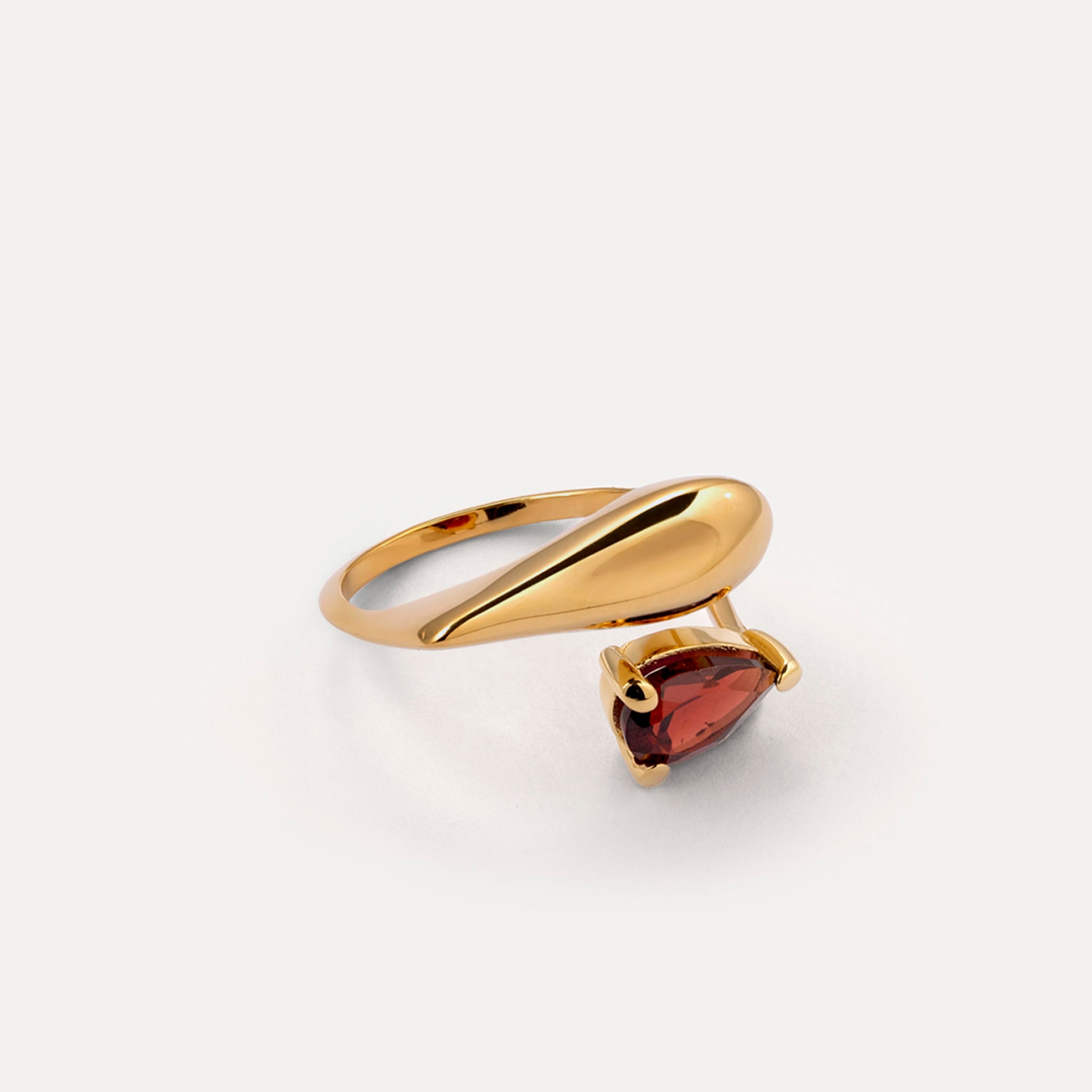 Stilnest Drop Double Granat Ring 24k Gold Gr. 54