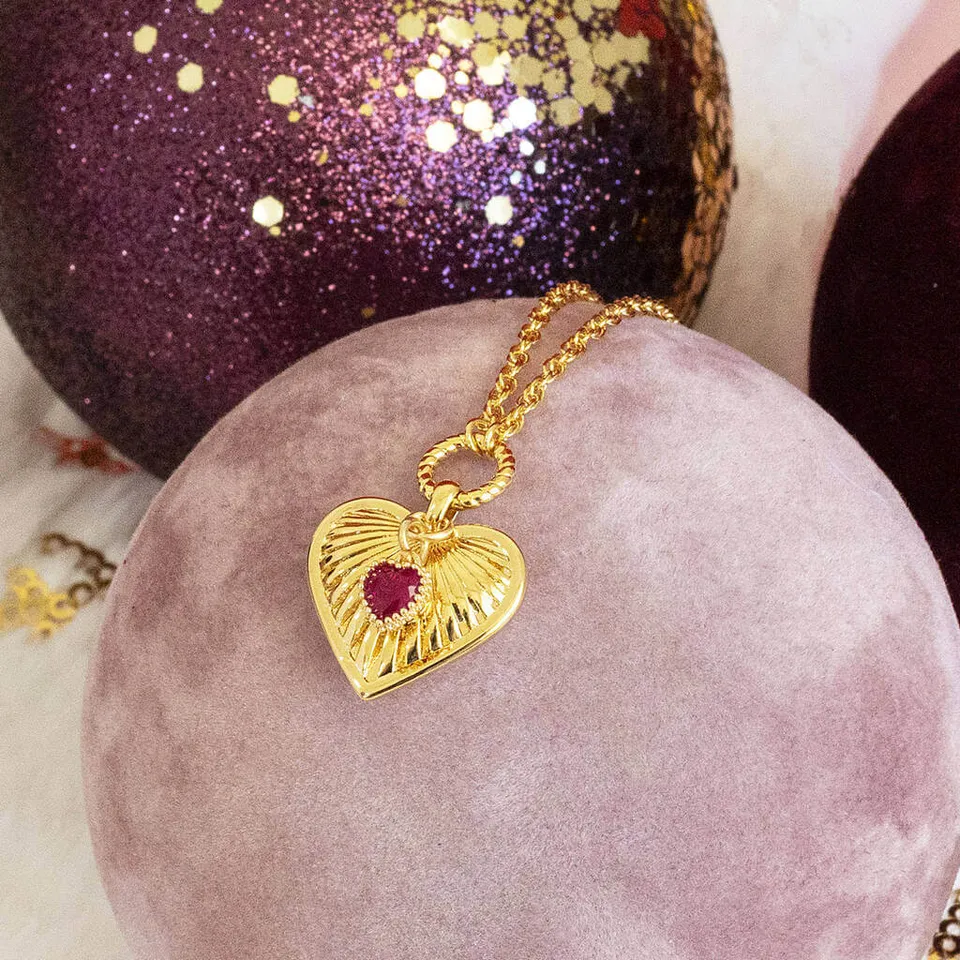 Joy Ribbed Heart Halskette vergoldet mit Geburtsstein-Herz