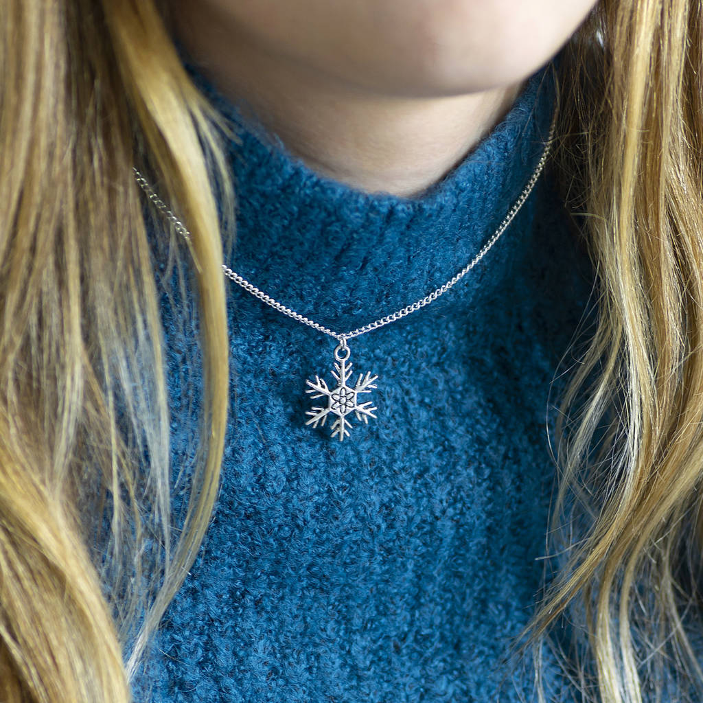 Joy Vintage Snowflake Halskette Silber 40/45 cm Schneeflocke