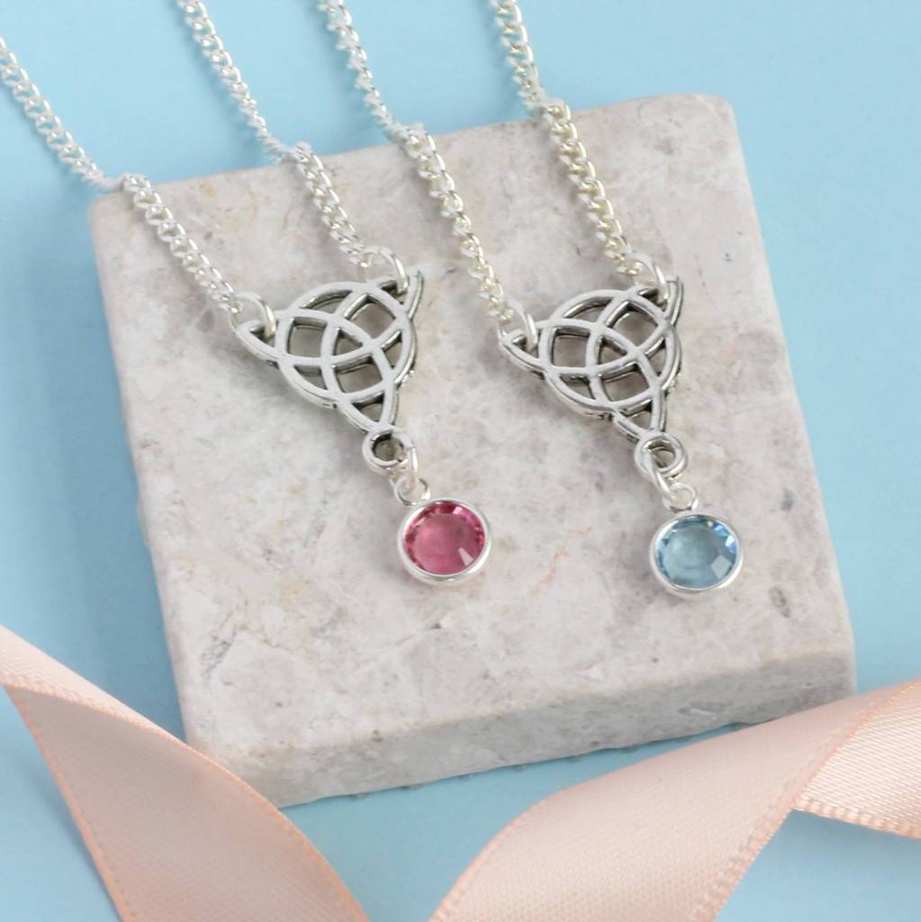 Joy by Corrine Smith Celtic Knot Halskette Silber Geburtsstein