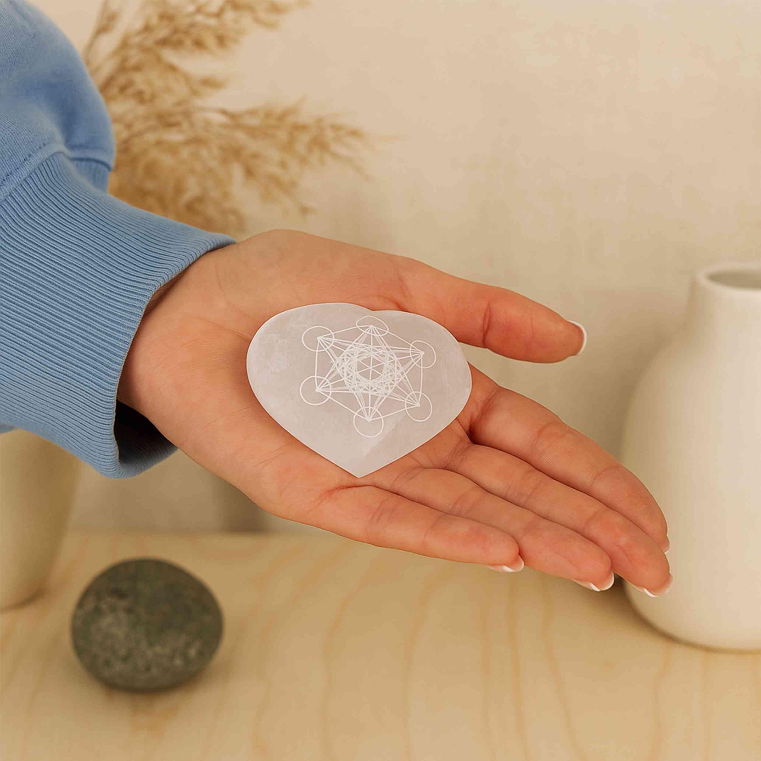 NKlaus Healing Crystals Selenit Herz Metatron 7x5 cm Handschmeichler