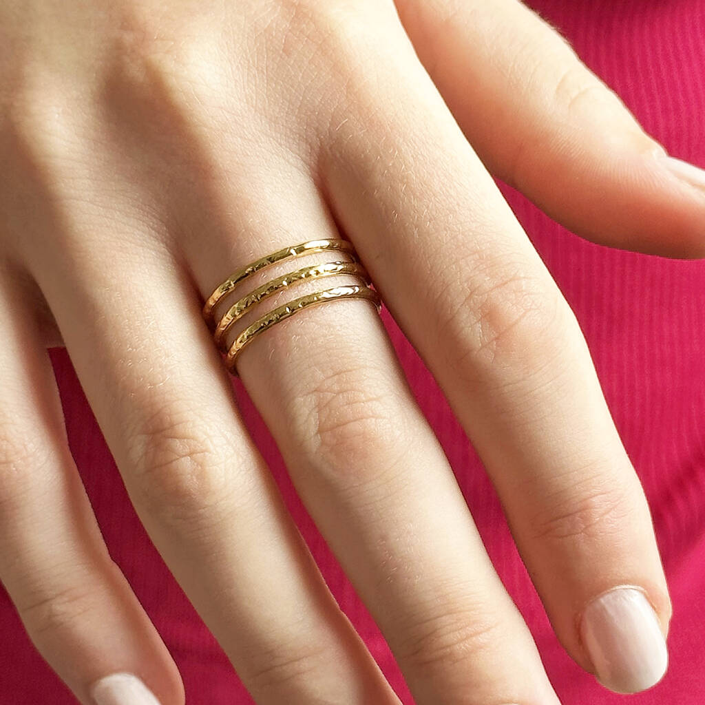 Joy by Corrine Smith Rings Triple Band Ring Gold verstellbar