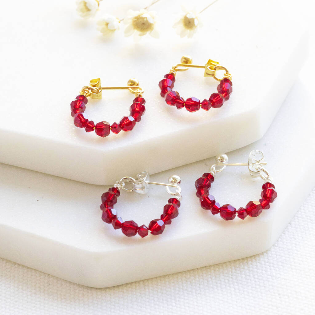 Joy by Corrine Smith Birthstone Huggie Creolen Geburtsstein