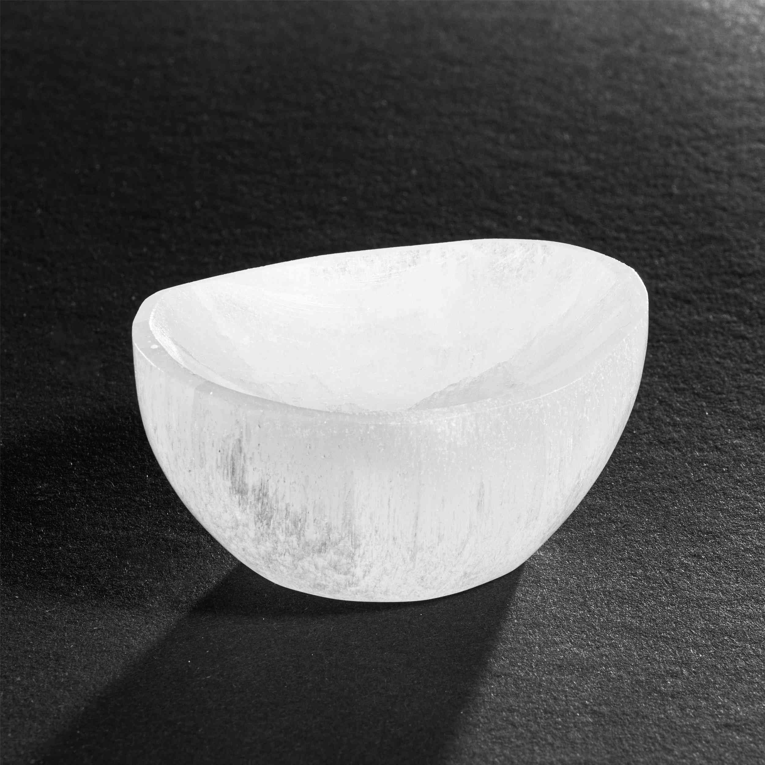 NKlaus HEALING CRYSTALS Selenit Schale 6,5cm Halbkugel