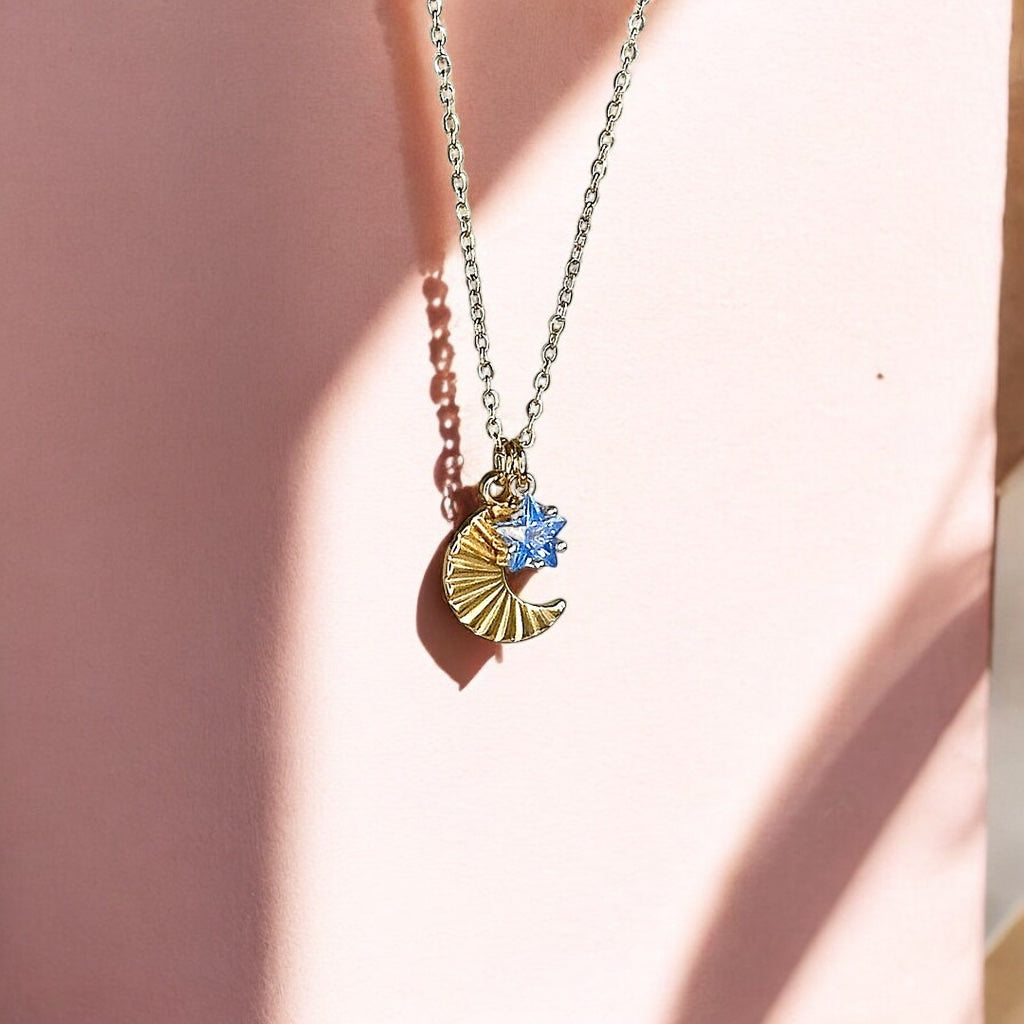 Joy by Corrine Smith Moon Halskette Gold mit Geburtsstein