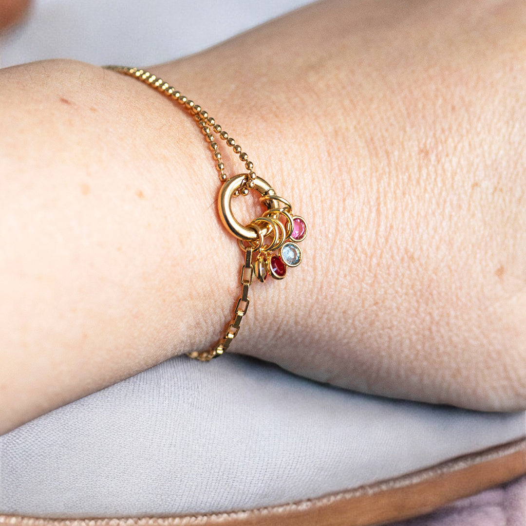 Joy by Corrine Smith Birthstone Armband Charms Gold