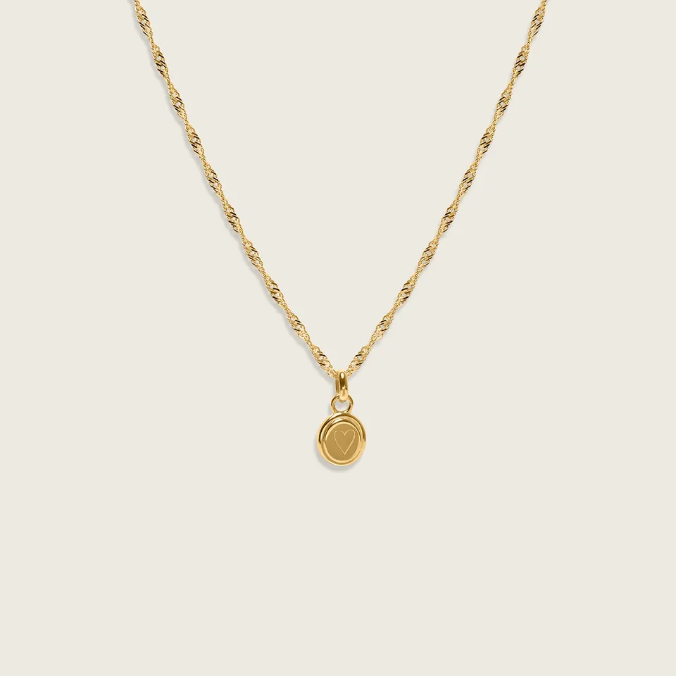 Stilnest Heart Emblem Halskette Herz 24k Gold Vermeil 45cm