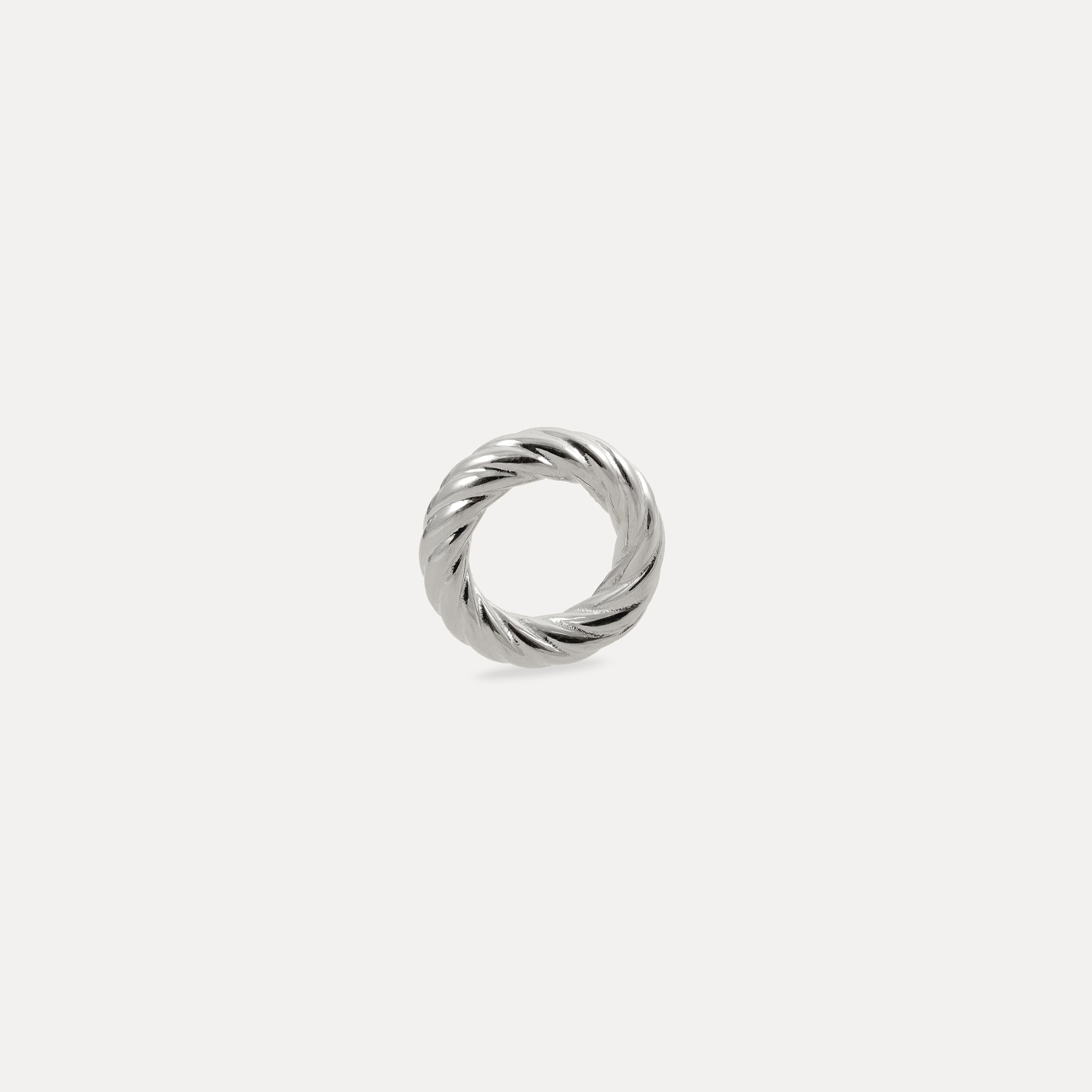 Stilnest Twisted Ring Charm Anhänger 24k Gold Vermeil für Kreolen
