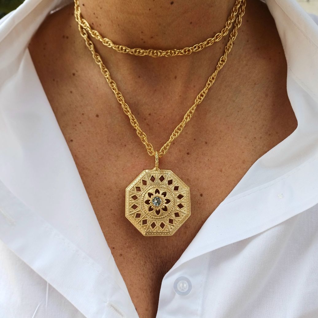 Alevá Bijoux Margot Ottagono Anhänger Gold Filigran Zirkon