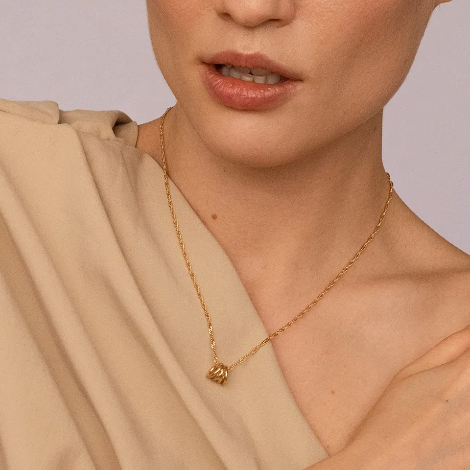 Stilnest Hypnotic Loop Anhänger 24k Gold Vermeil Spirale